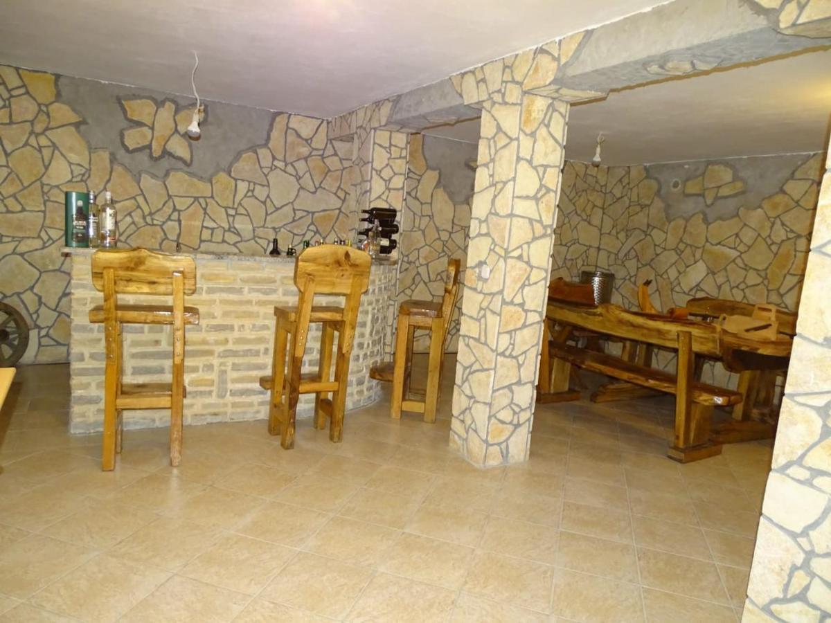 Zana Apartments Stan Trigraci Ngoại thất bức ảnh