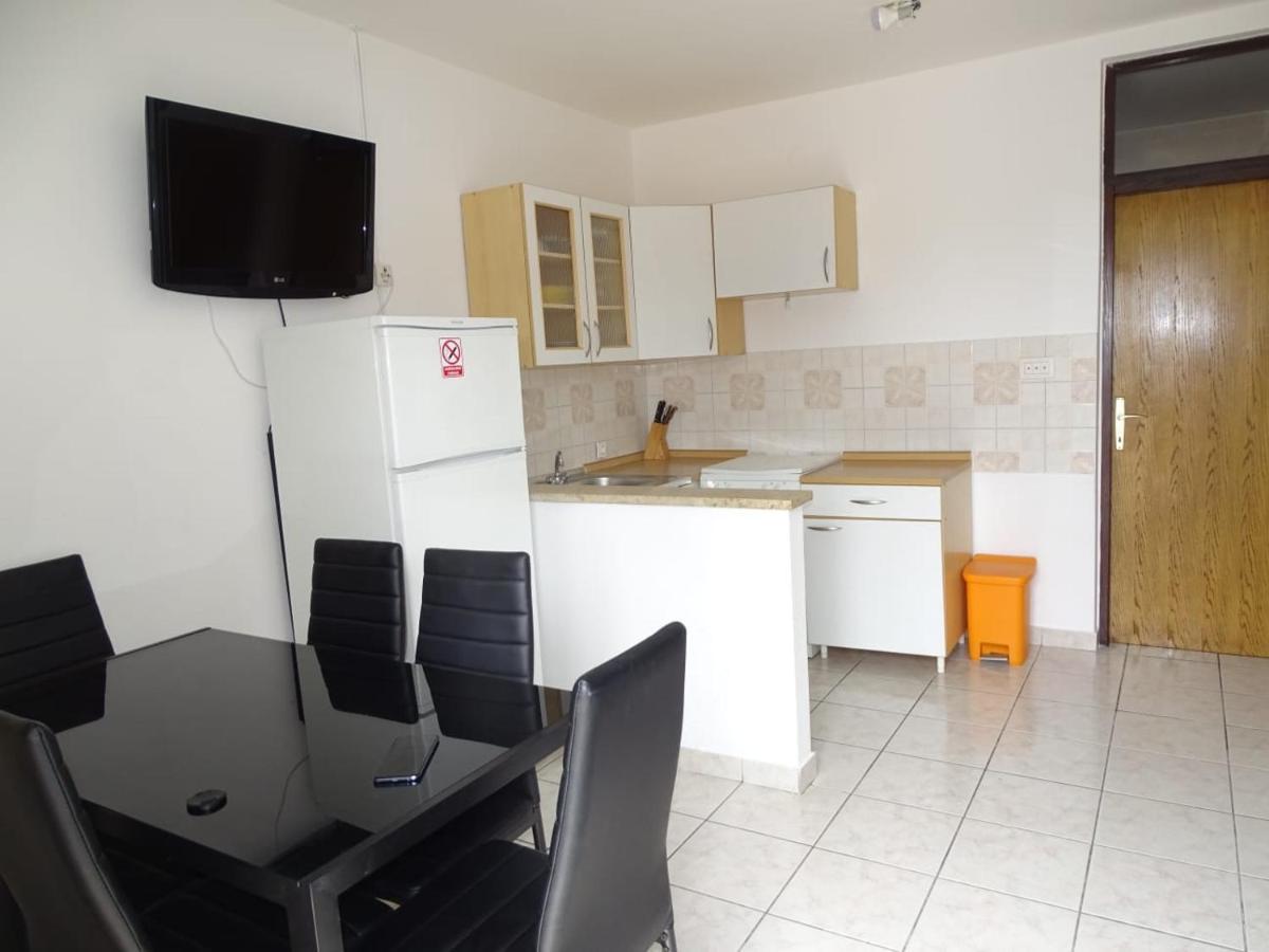 Zana Apartments Stan Trigraci Ngoại thất bức ảnh